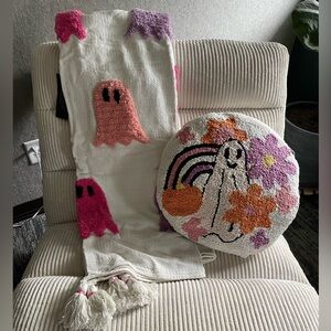 NWT Rachel Zoe Multicolor Ghost Blanket and Coordinating Pillow